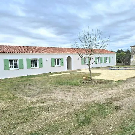 Hébergement de vacances Casa Madrina, L'hacienda De Soubran, Classé 4 étoiles Soubran